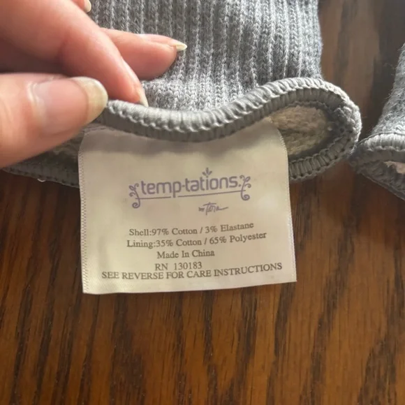 Temptations Gray and White Rubber and Knit Patterned Gardening Gloves - Picture 3 of 4